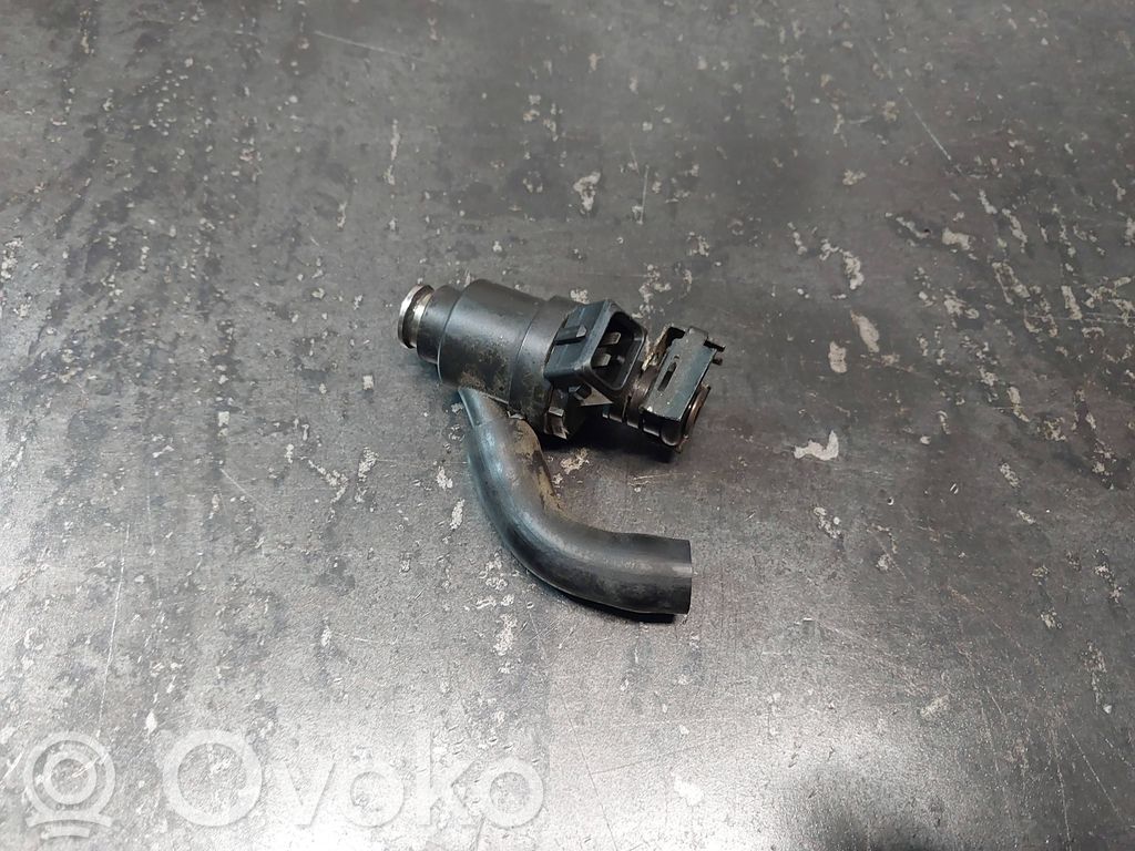 BMW 3 E46 Polttoainesuutin 