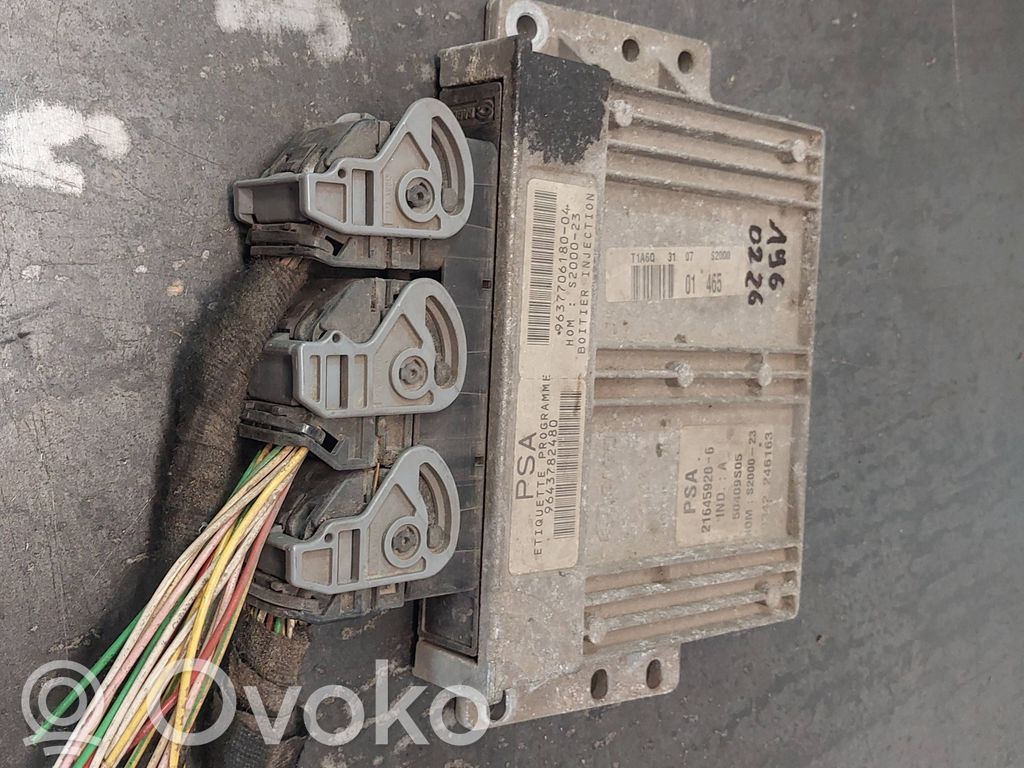 Peugeot 206 Engine control unit/module 