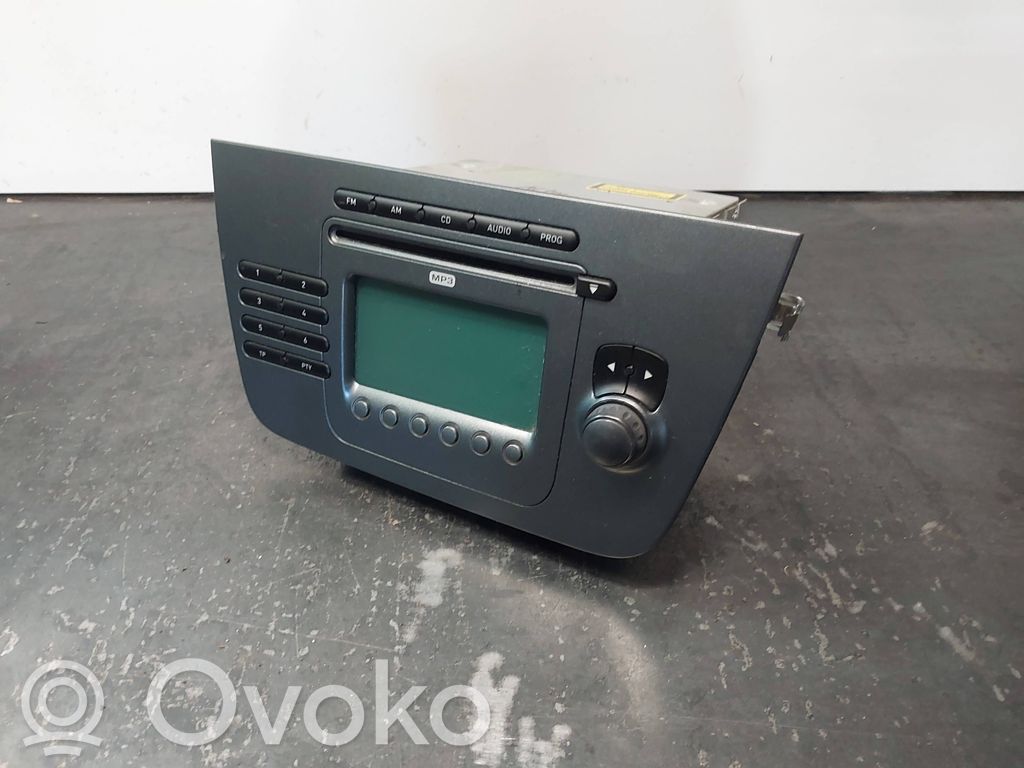 Seat Altea Radio/CD/DVD/GPS head unit 