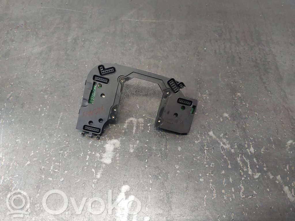 Audi A4 S4 B6 8E 8H Comfort/convenience module 