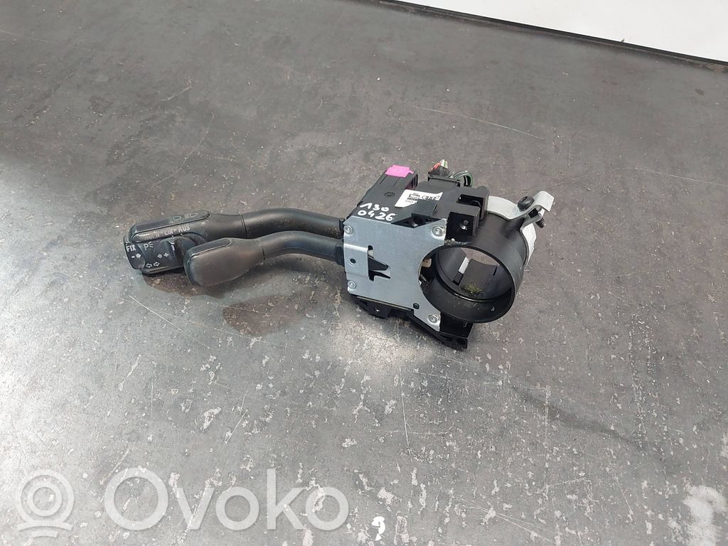 Audi A4 S4 B5 8D Indicator stalk 