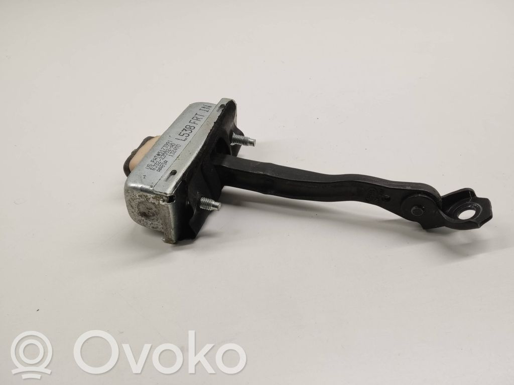 Land Rover Evoque I Etuoven pidätin 