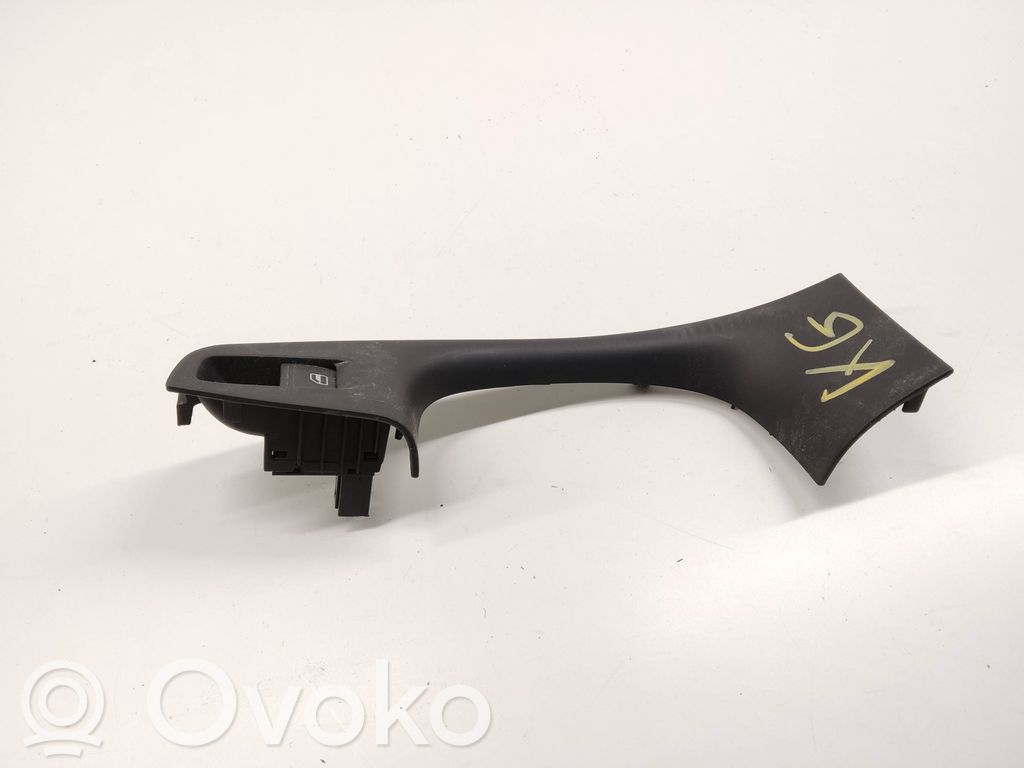 Volkswagen Jetta VI Electric window control switch 