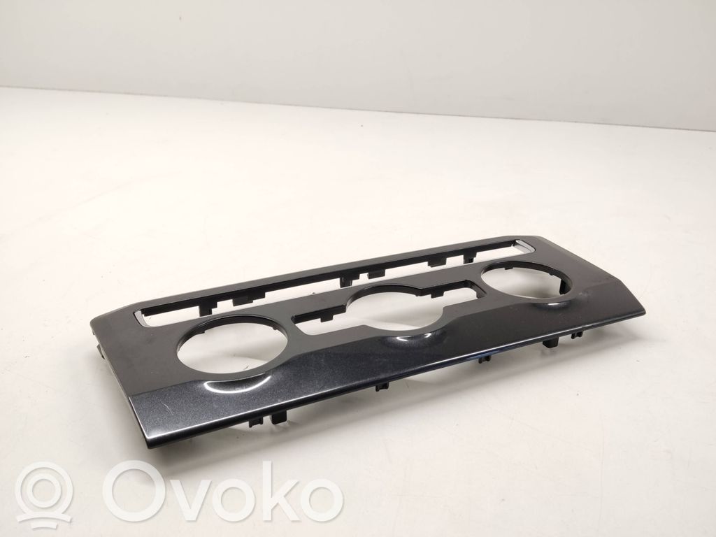 Volkswagen Tiguan Allspace Climate control/heater control trim 