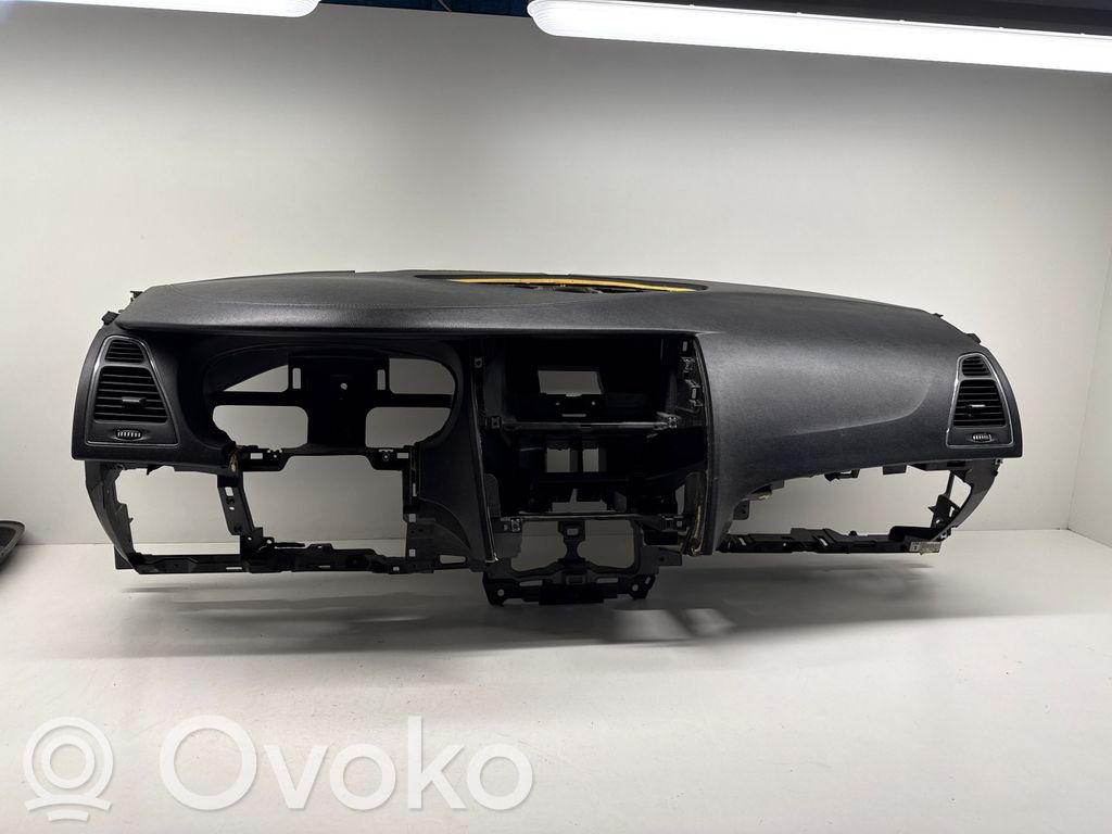 Renault Latitude (L70) Bord 