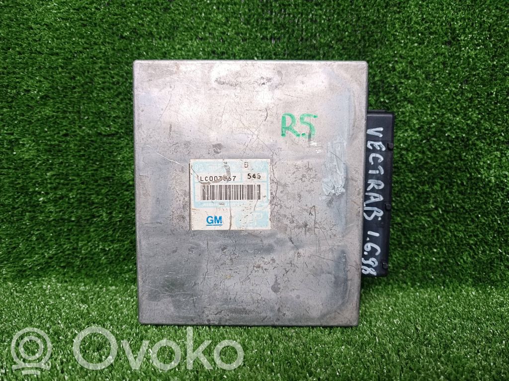 Opel Vectra B Engine control unit/module 