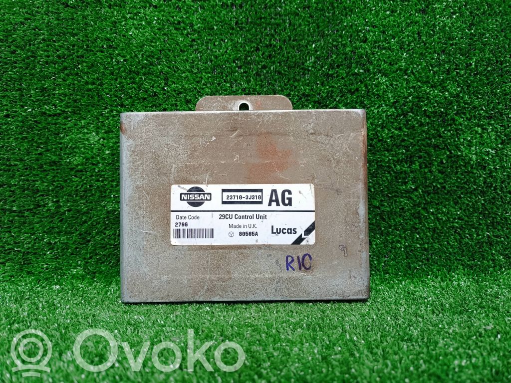 Nissan Primera Engine control unit/module 