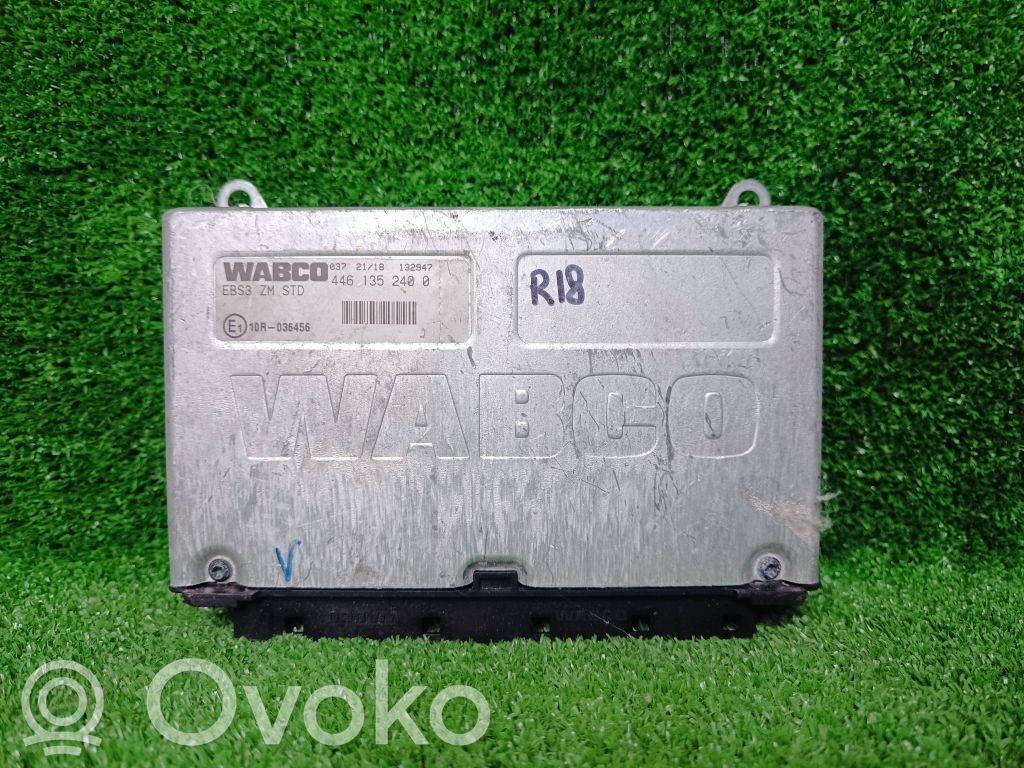 Engine control unit/module   4461352400,10R036456