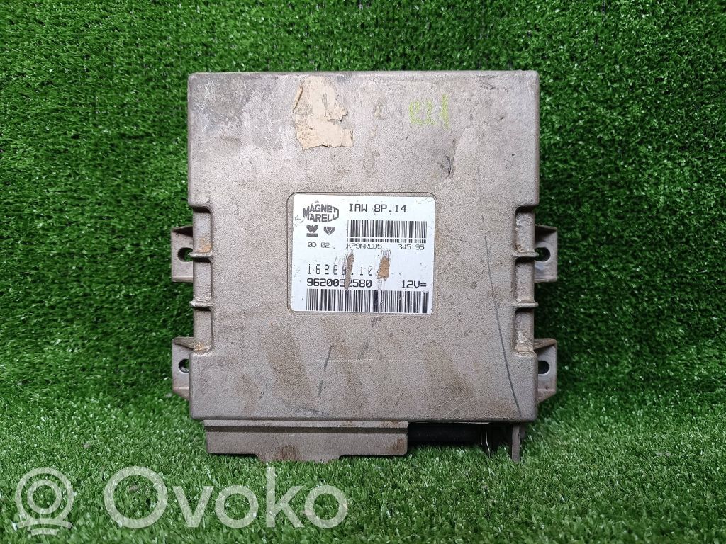 Peugeot 806 Engine control unit/module 