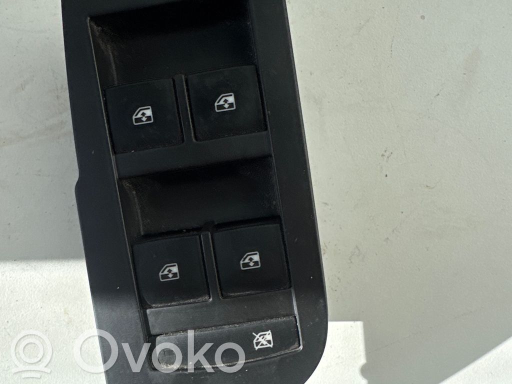 Saab 9-5 Electric window control switch 