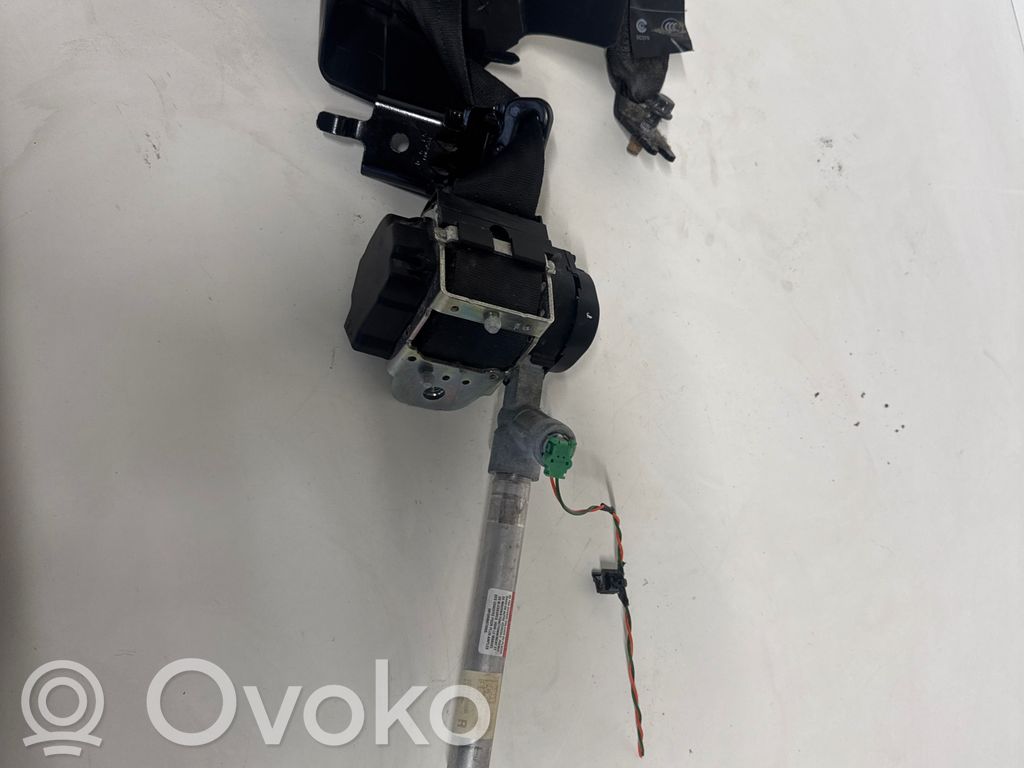 Volvo V70 Cinturón trasero 