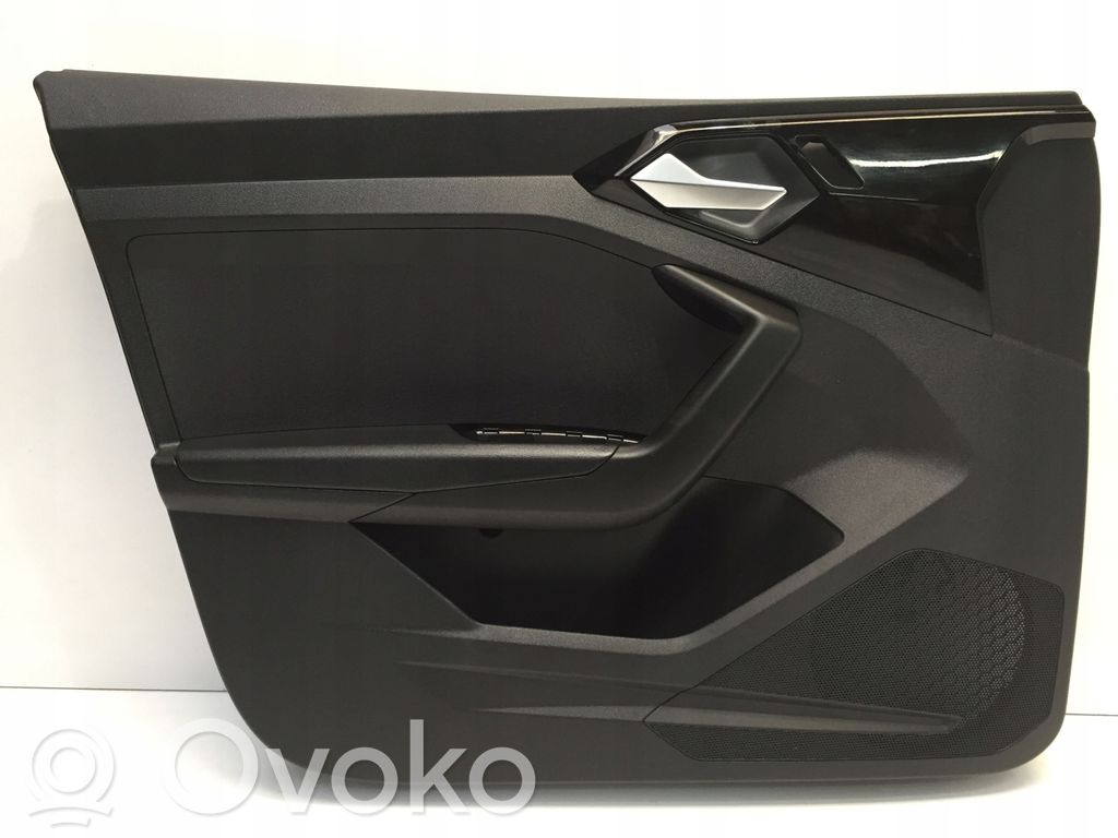 Audi A1 Front door card panel trim 