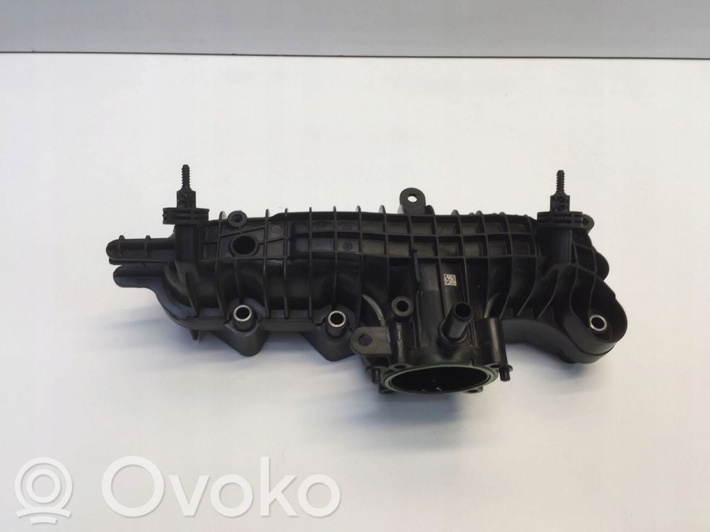 Volvo XC40 Colector de admisión 