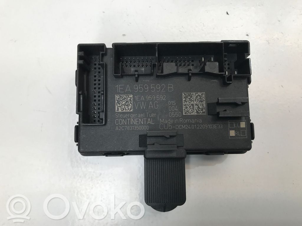 Cupra Born Sliding door control unit/module 