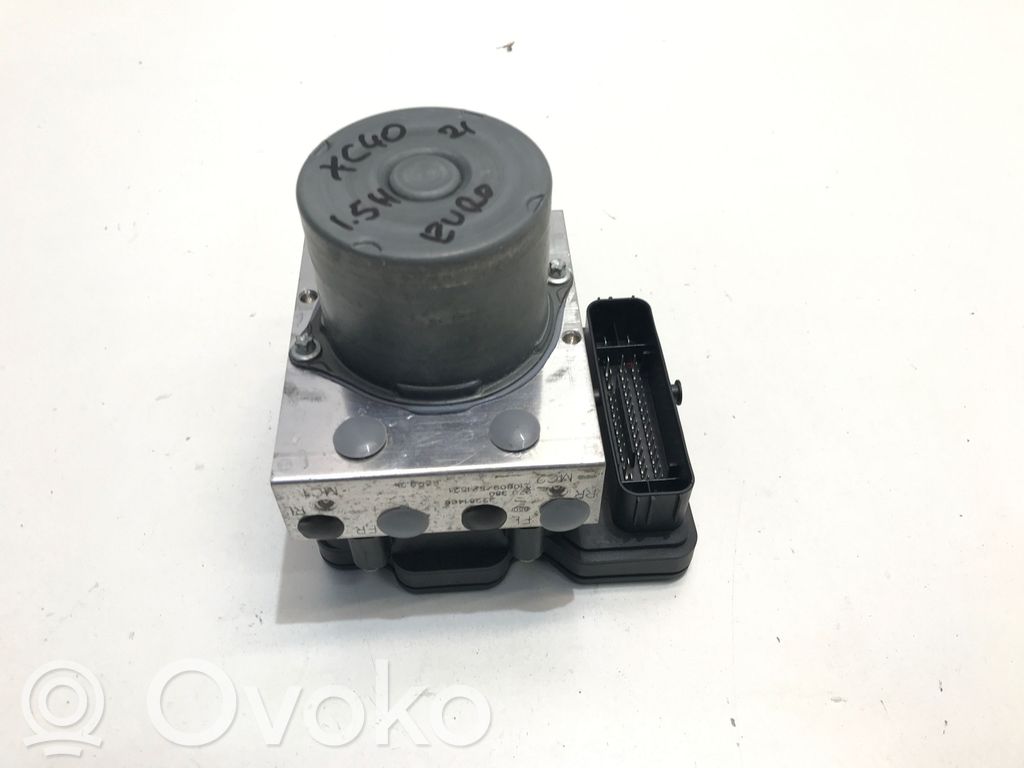 Volvo XC40 ABS Blokas 