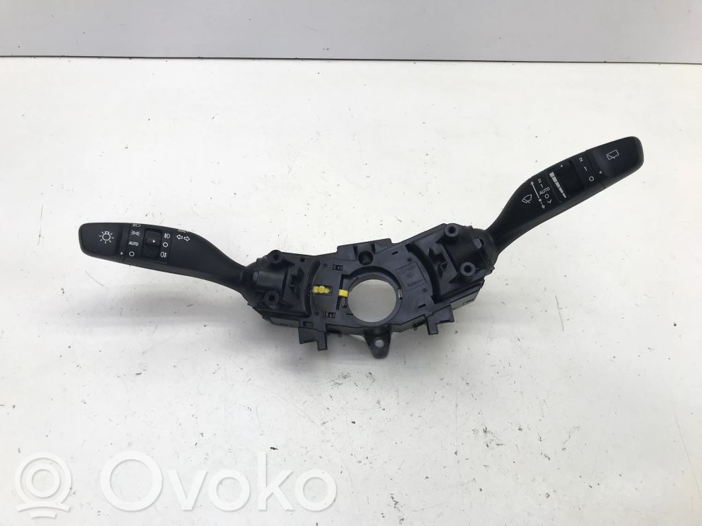 Hyundai i20 (BC3 BI3) Interruptor/palanca de limpiador de luz de giro 