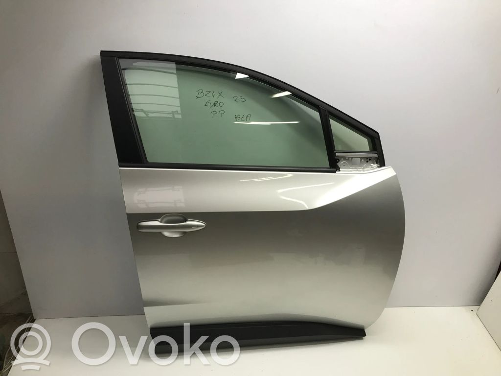 Toyota bZ4X Priekinės durys 