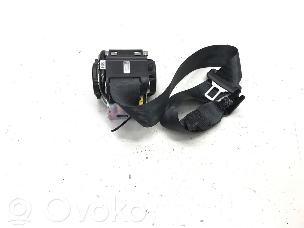 Volvo XC40 Cinturón trasero 
