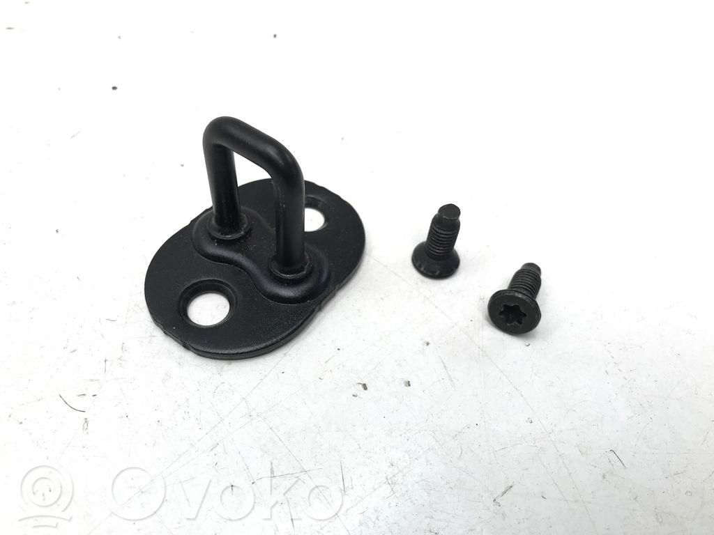 Tailgate/trunk/boot lock/latch/bracket   4A02