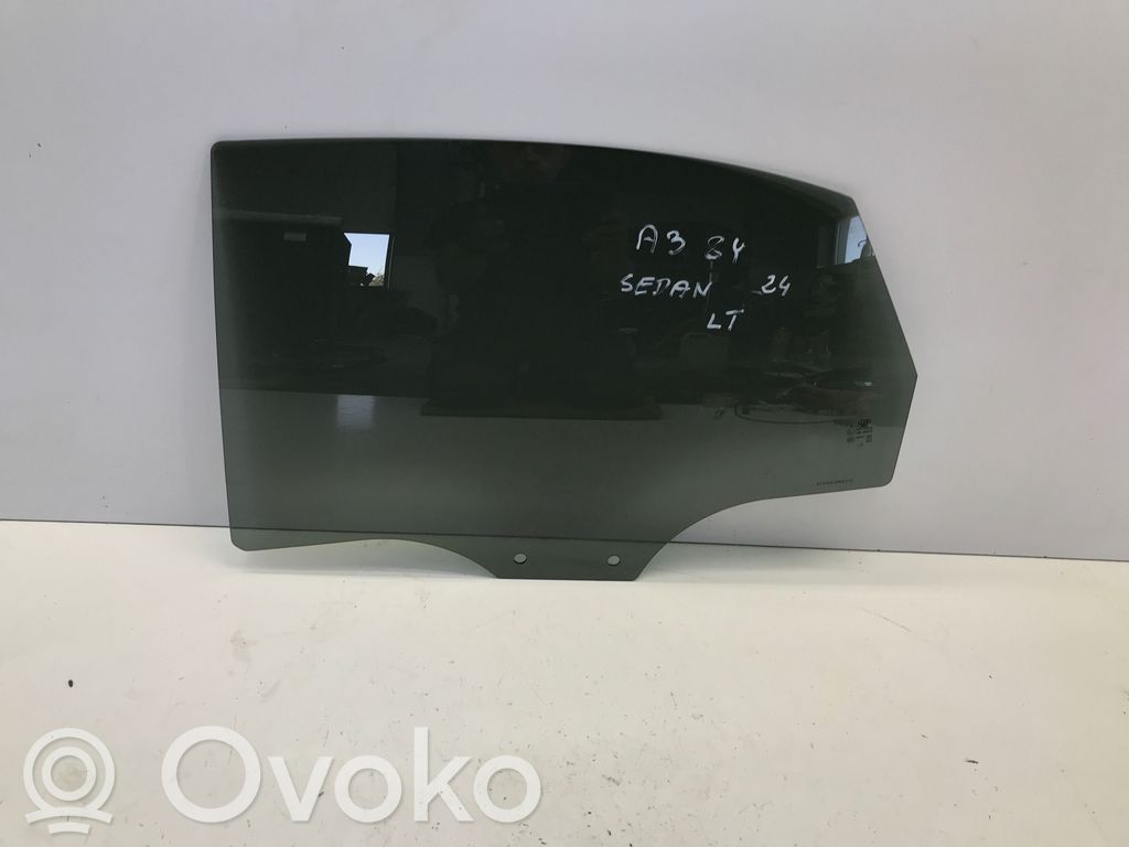 Audi A3 8Y Takaoven ikkunalasi 