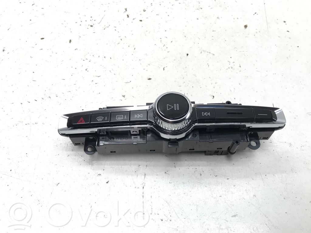 Volvo XC40 A set of switches 