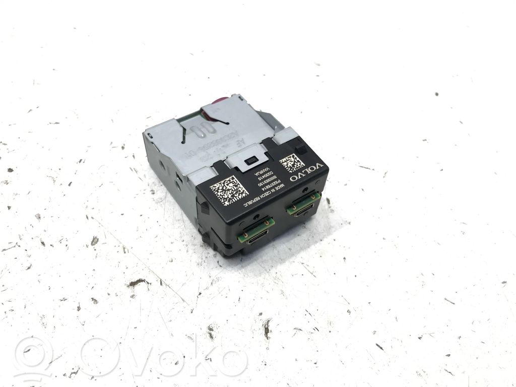 Volvo XC40 Connecteur/prise USB 