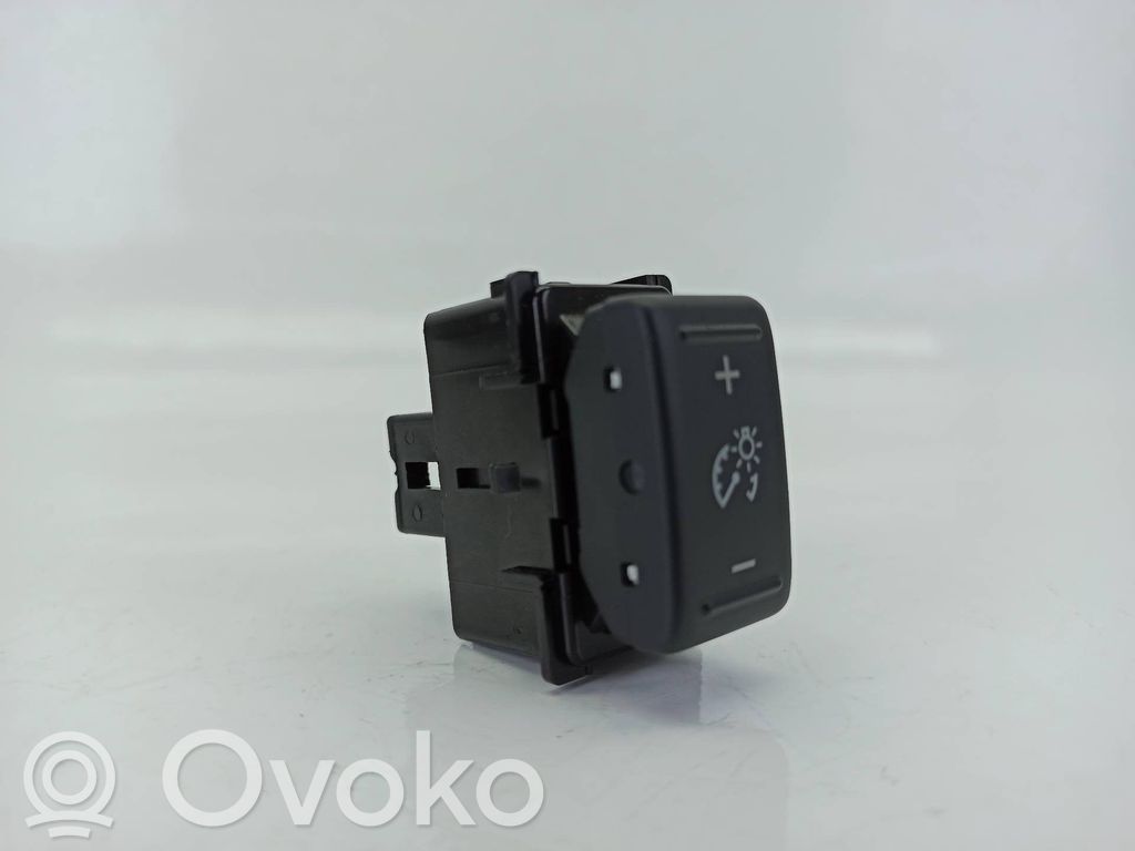 Nissan Navara D23 Interruptor de control multifunción 