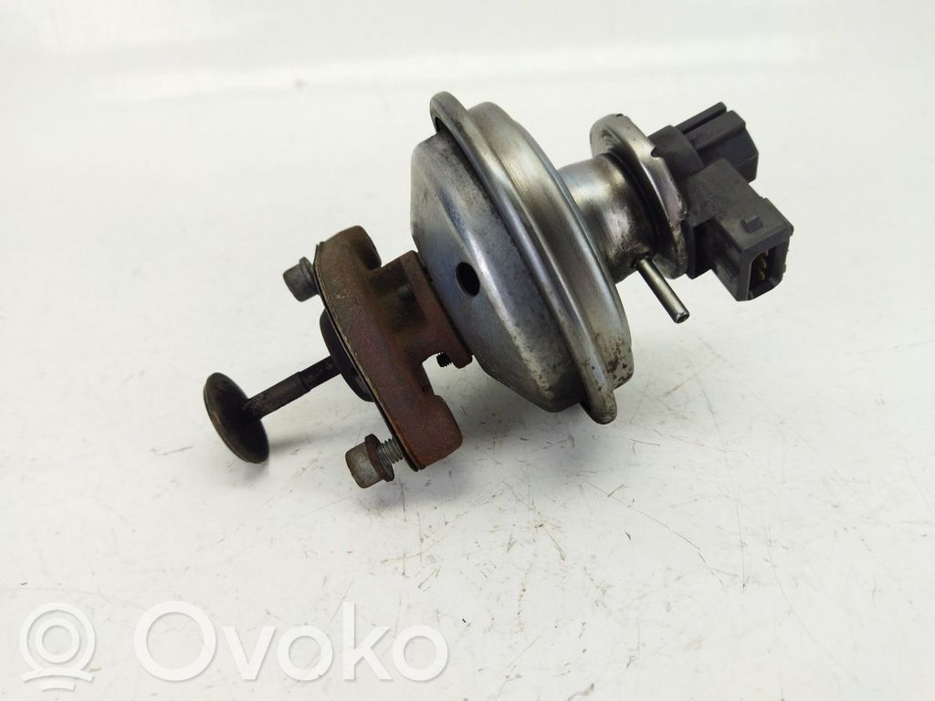 BMW 1 E81 E87 EGR valve 