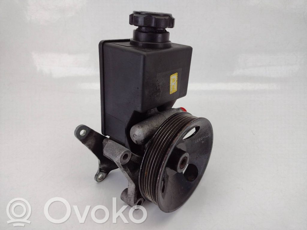 SsangYong Kyron Ohjaustehostimen pumppu 