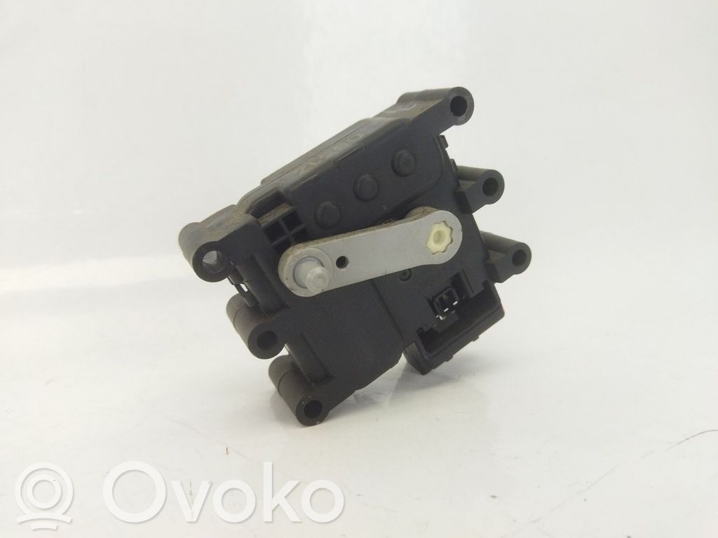 Commande de chauffage et clim   GP9A61A70A