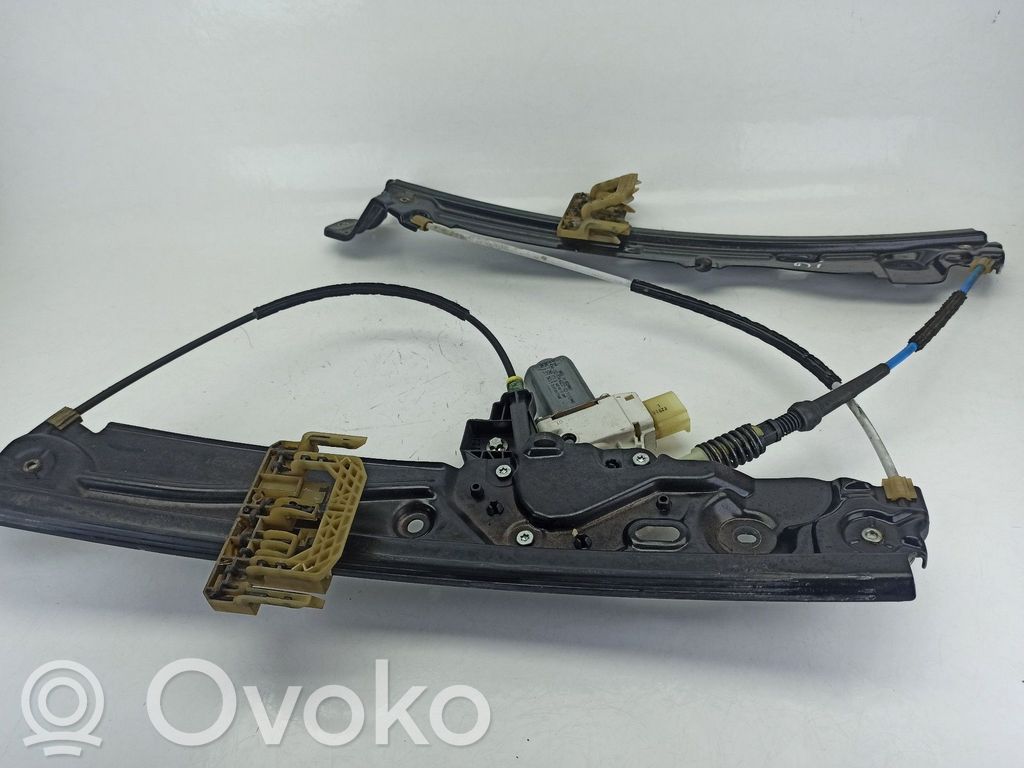 Front door manual window regulator   72318879