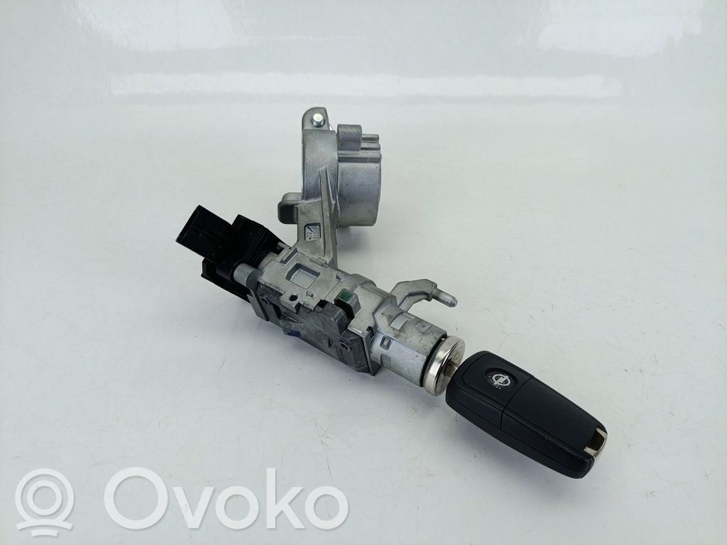 Opel Astra H Užvedimo spynelė 