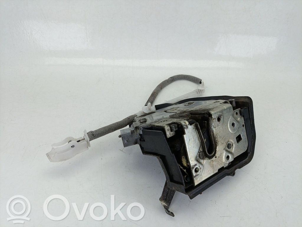 Front door lock   8253433