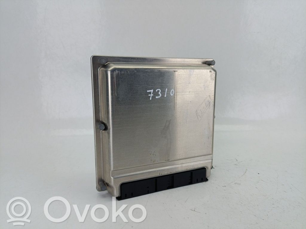 Mercedes-Benz C W203 Sterownik / Moduł ECU 