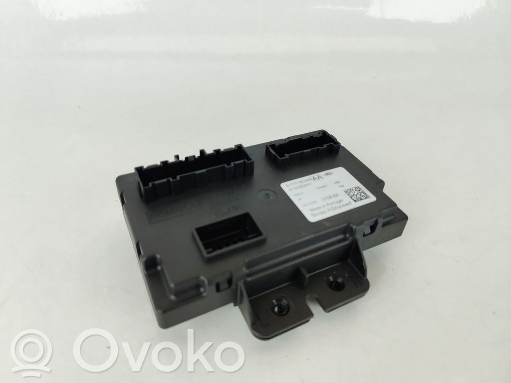 Other control units/modules   S1TT18D493AA