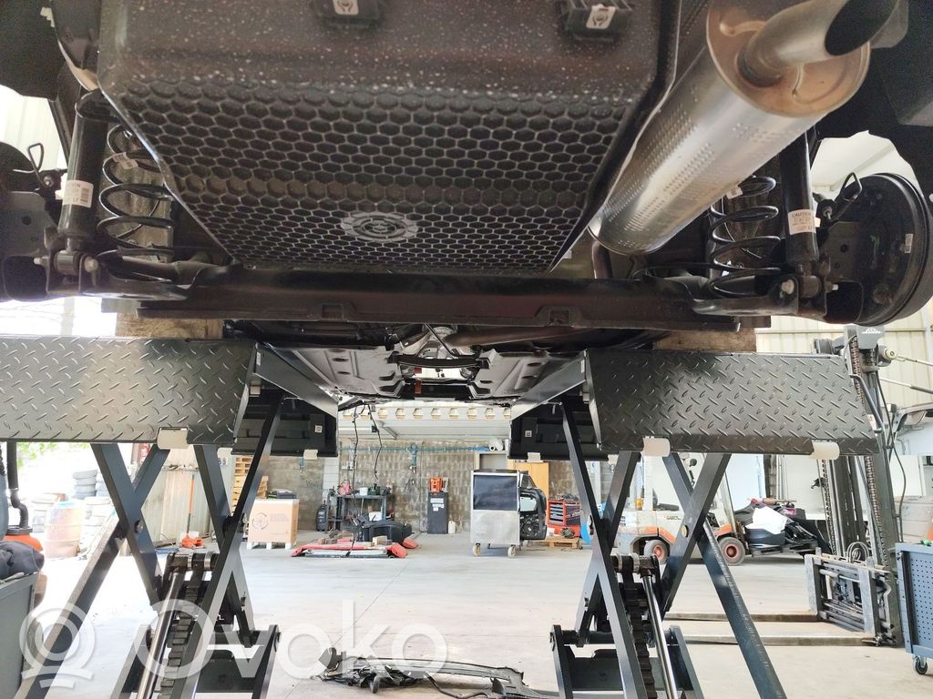Ford Puma Rear axle beam with reductor 