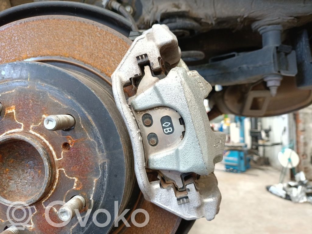 Toyota C-HR I Etrier frână spate 