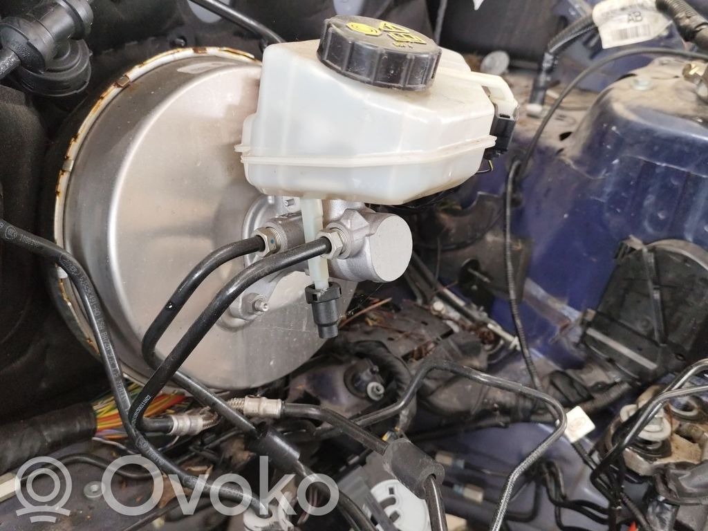 Land Rover Discovery Sport Wspomaganie hamulca 