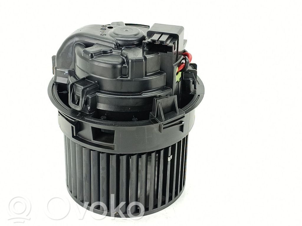 Renault Arkana Mazā radiatora ventilators 