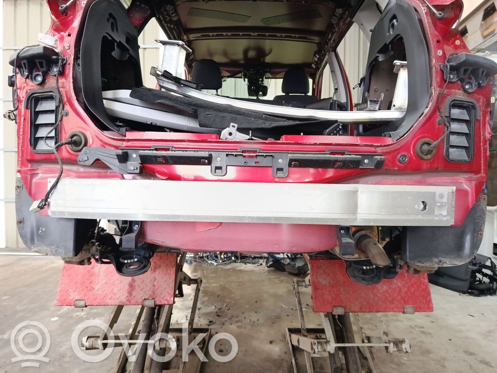 Citroen C3 Soporte del parachoques delantero 