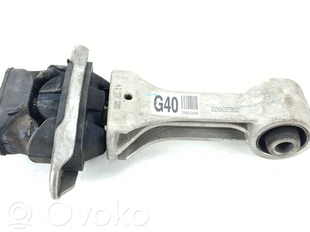 KIA Xceed Engine mount bracket 