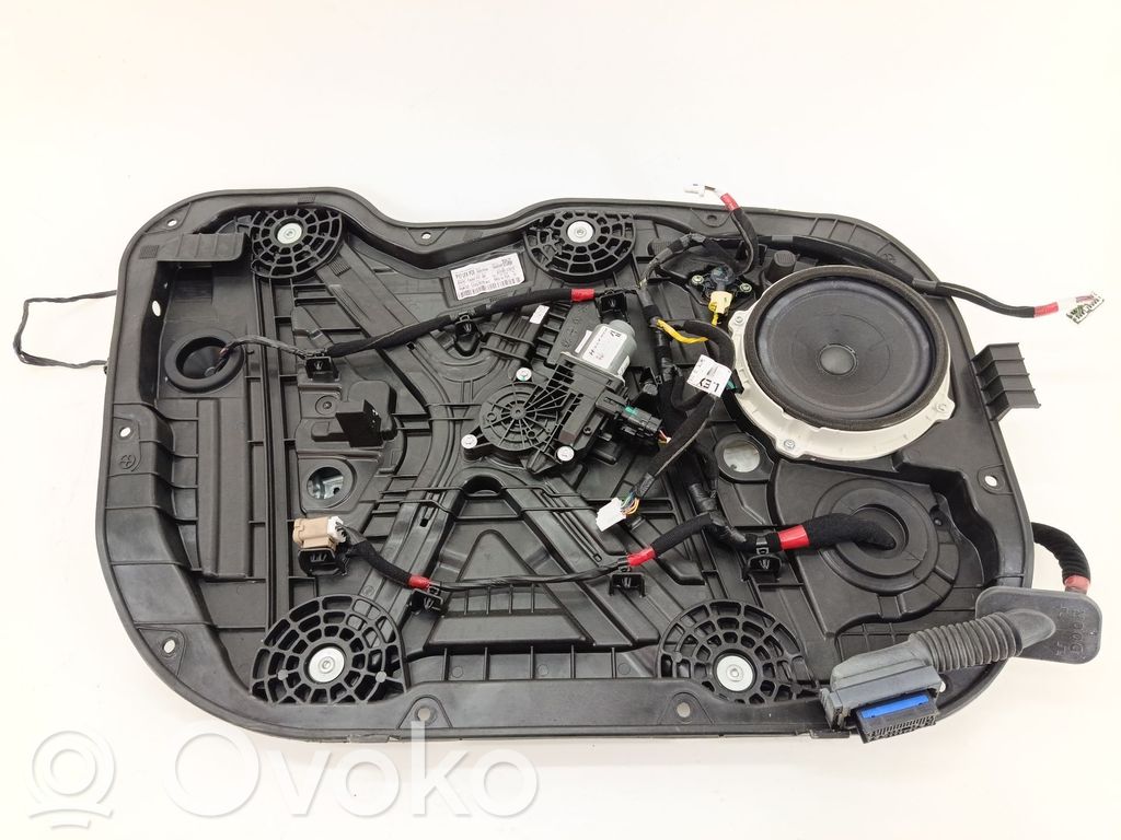 Hyundai i30 Manualny podnośnik szyby drzwi przednich 