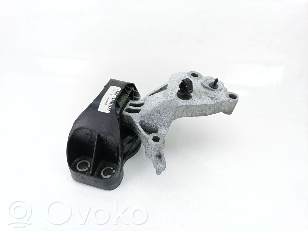 Renault Megane IV Engine mount bracket 