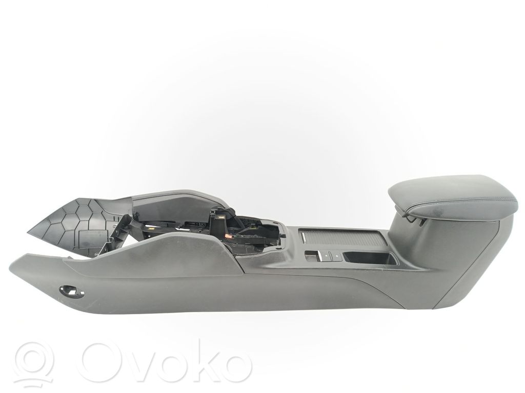 Ford Focus Center console 