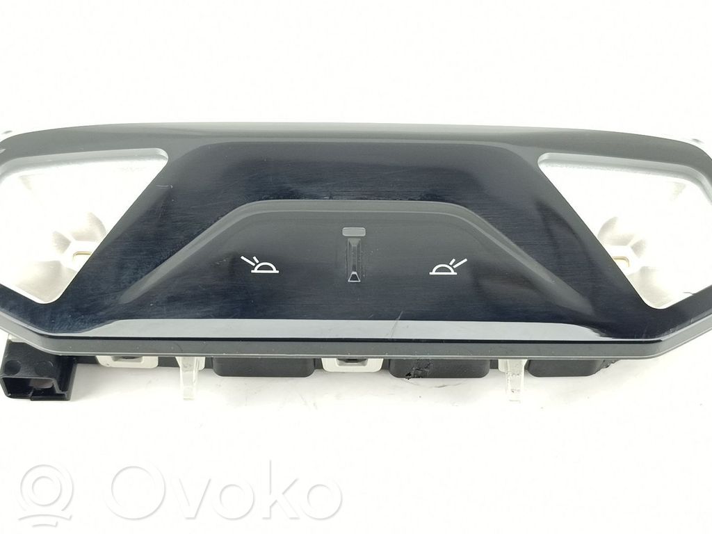 BMW 2 F46 Inne oświetlenie wnętrza kabiny 