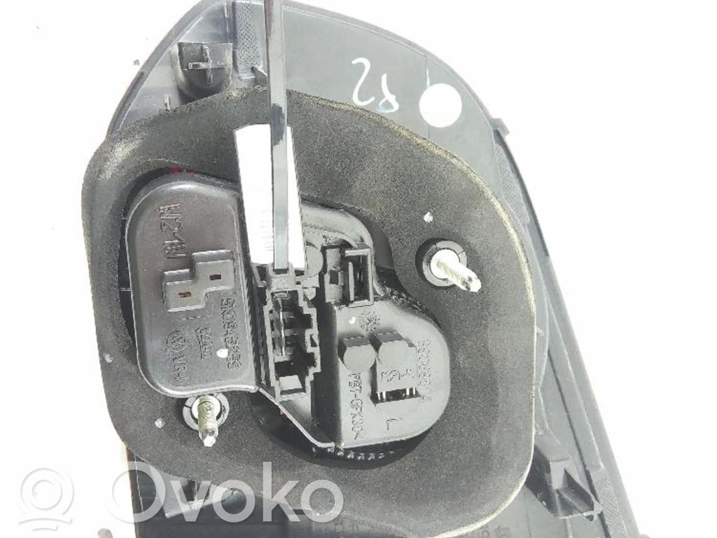 Volkswagen Golf VI Lampă spate în capacul portbagajului 