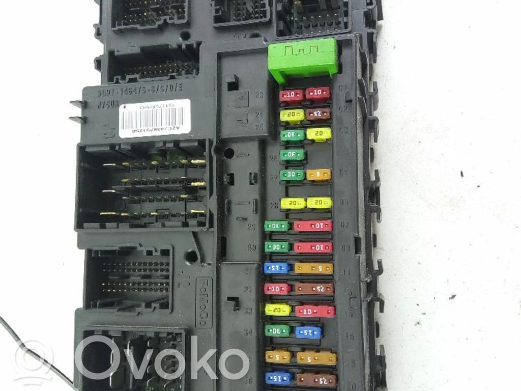 Ford Mondeo MK V Módulo de fusible 