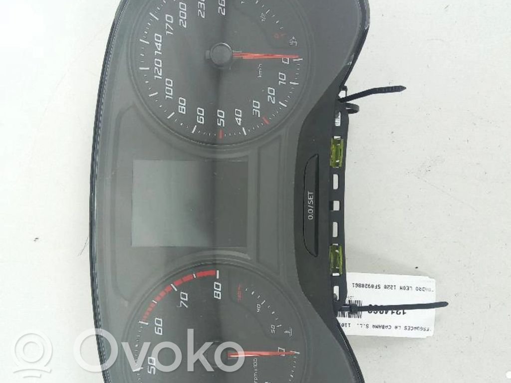 Seat Leon (5F) Speedometer (instrument cluster) 