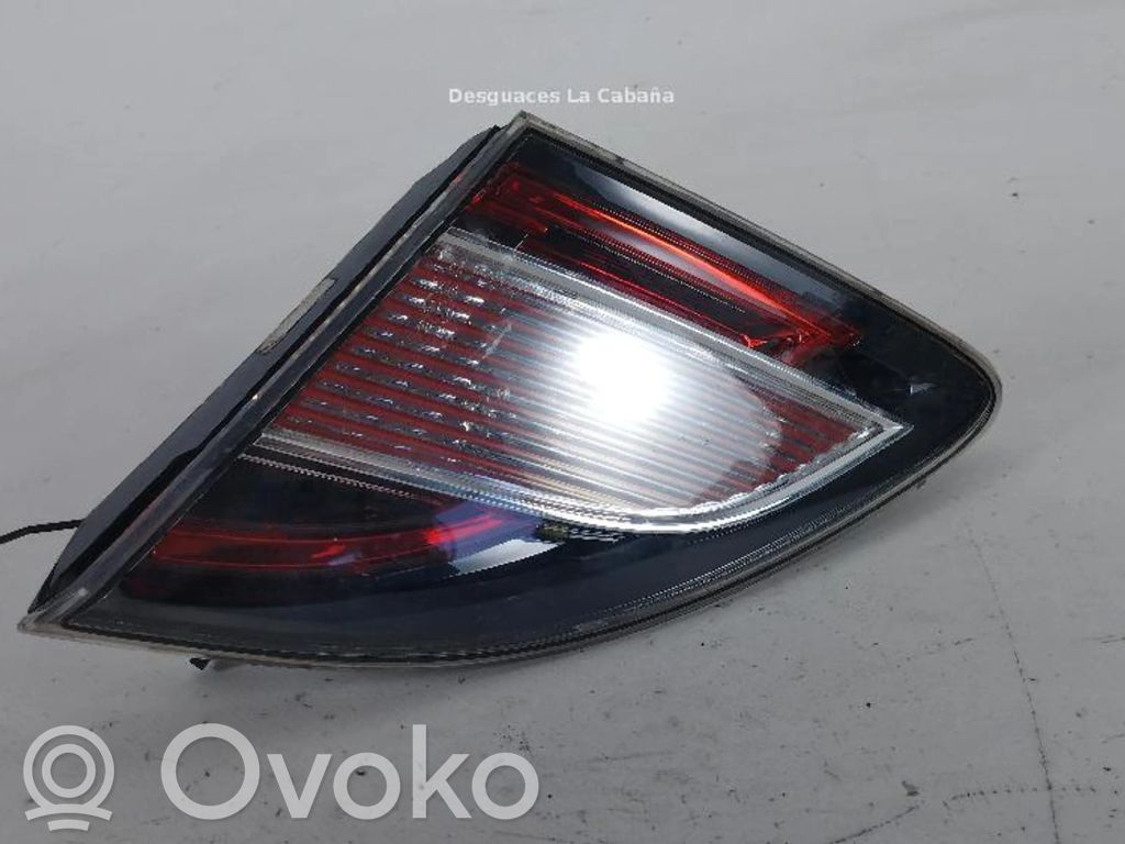 Mazda 6 Tailgate rear/tail lights 