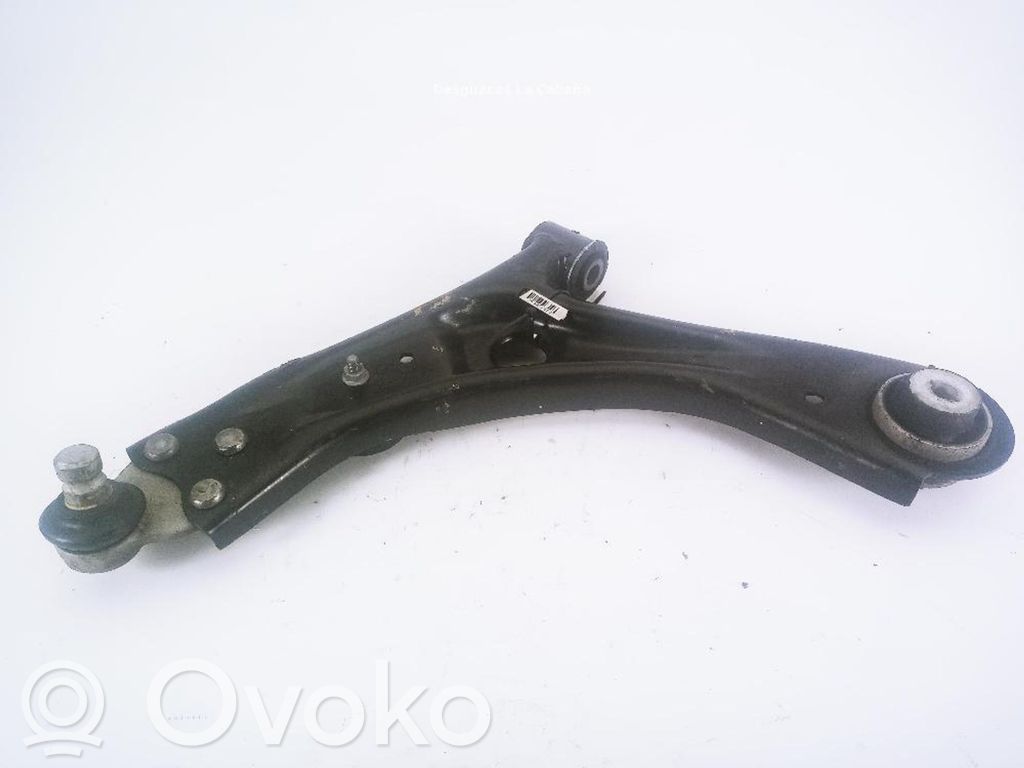 Ford Focus Рычаг 